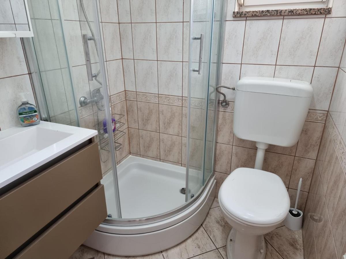 נובליה Apartment Aqua Near The City Beach חדר תמונה