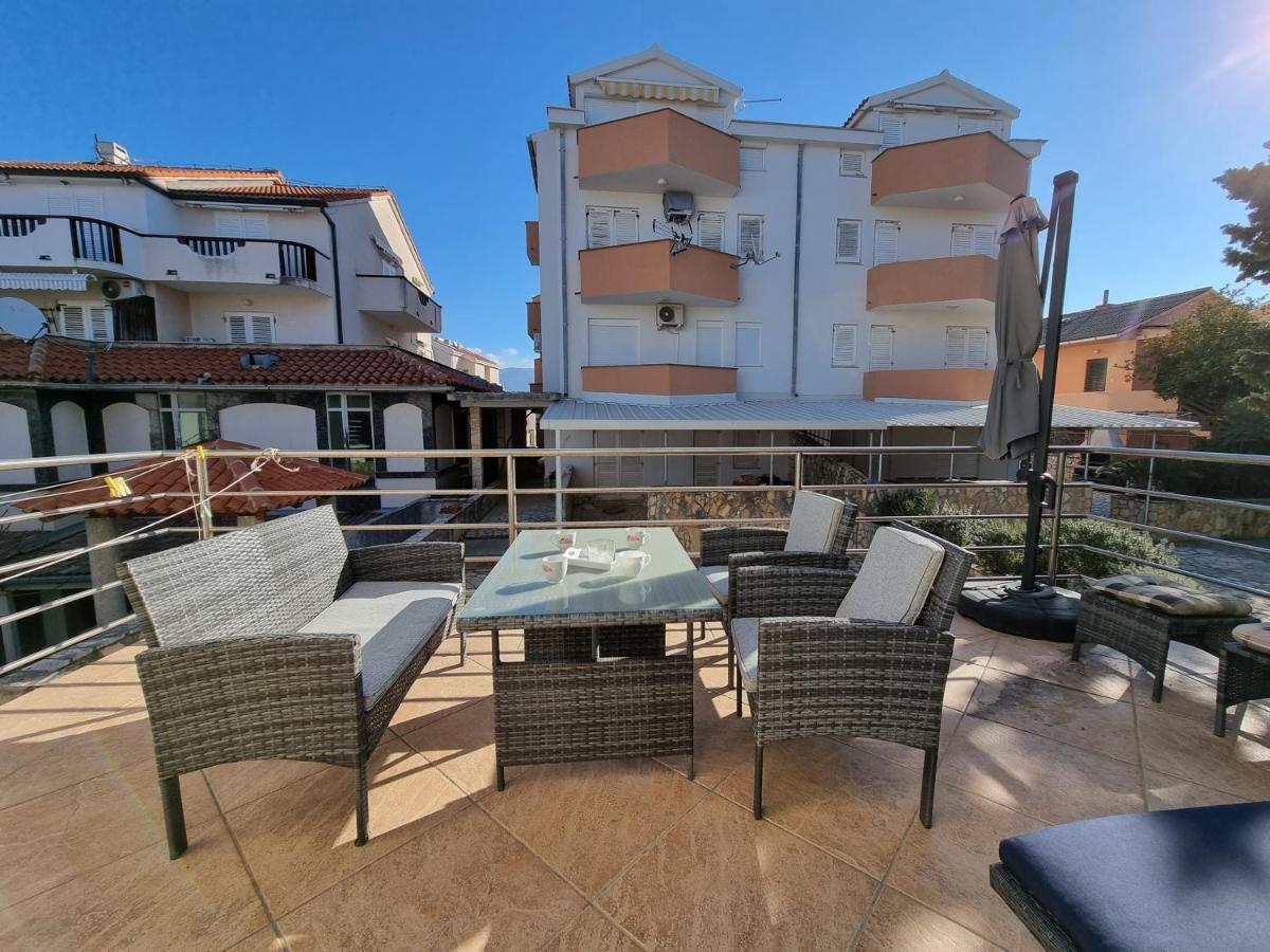 נובליה Apartment Aqua Near The City Beach מראה חיצוני תמונה