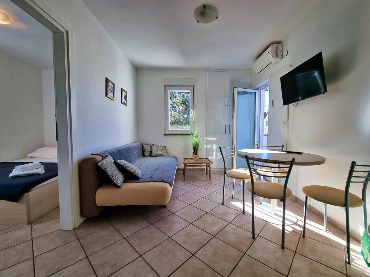 נובליה Apartment Aqua Near The City Beach מראה חיצוני תמונה